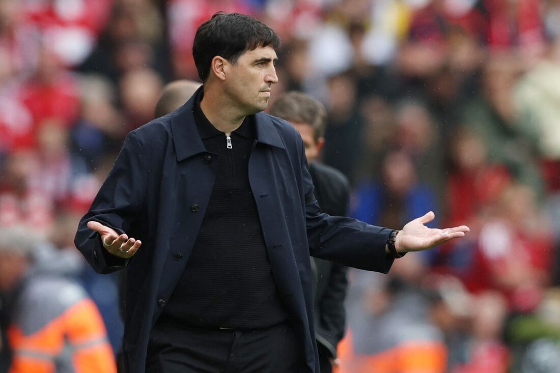 Liverpool held to 2-2 draw by Nottingham Forest after substitution board controversy at Anfield