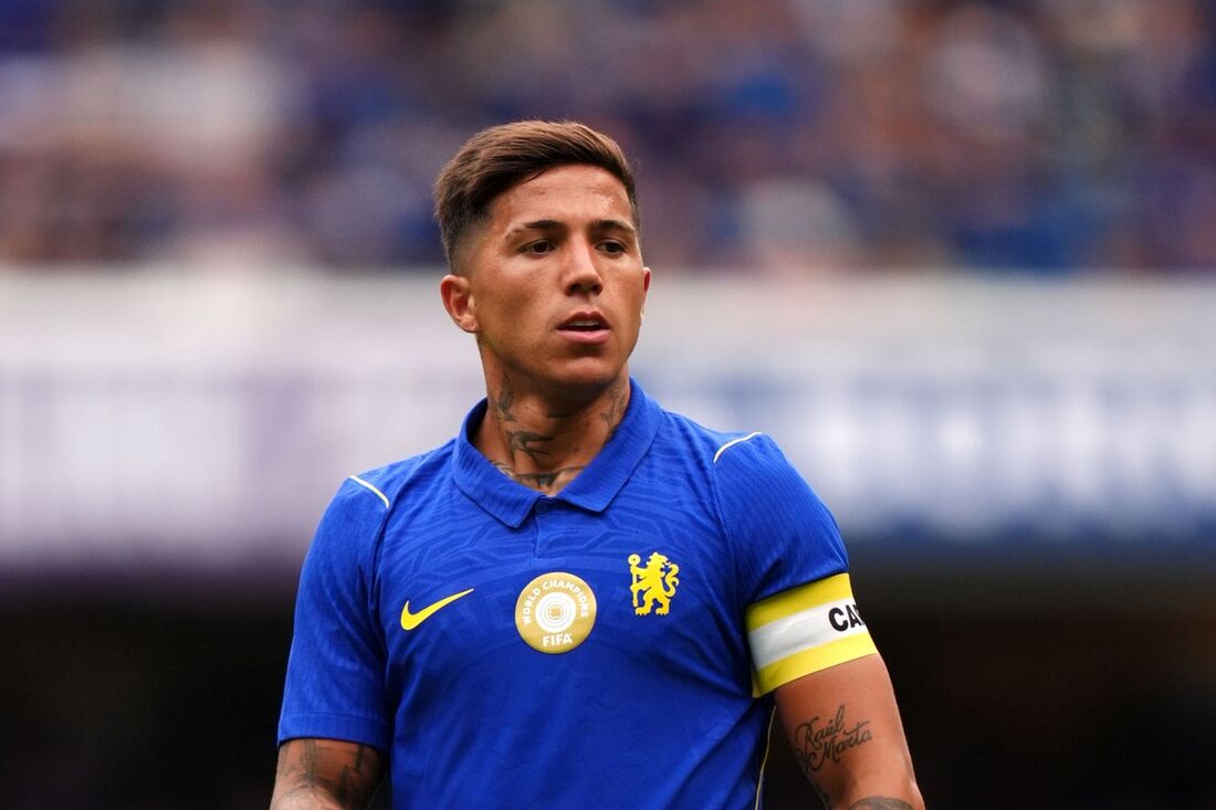 Manchester City Breaks British Transfer Record with Enzo Fernández Arrival from Chelsea