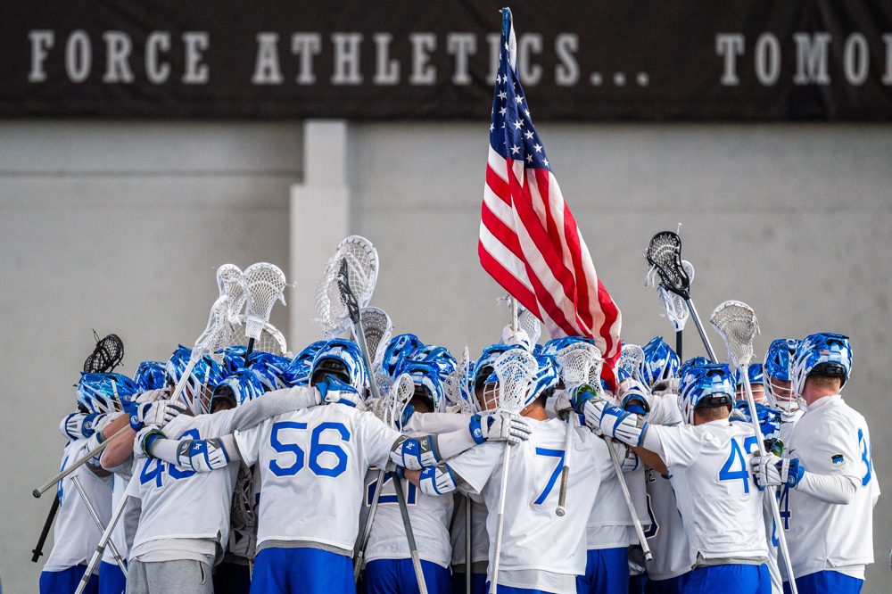 The Huddle and the Long Run: How Team Sports and Solo Sports Build Bonds Differently